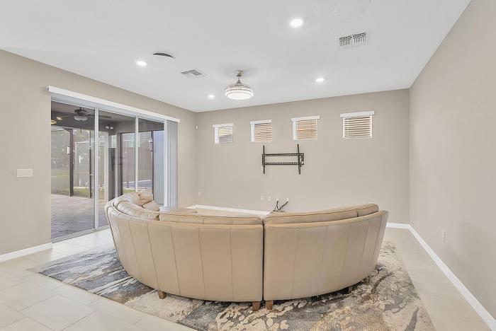 9107 Rally Spring Loop Wesley Chapel, FL 33543 - Photo 25 of 63