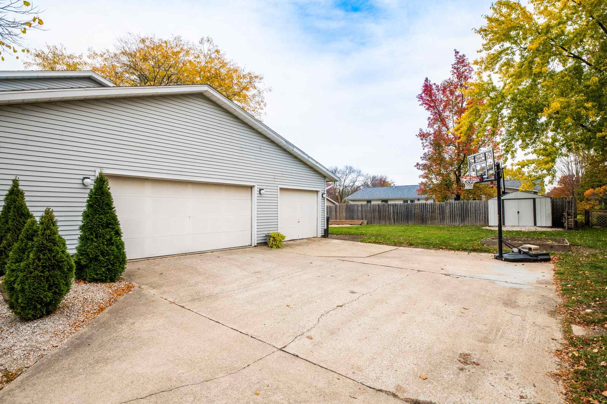505 Ridge Lane Eureka, IL 61530 - Photo 3 of 45 Gallery Image 3