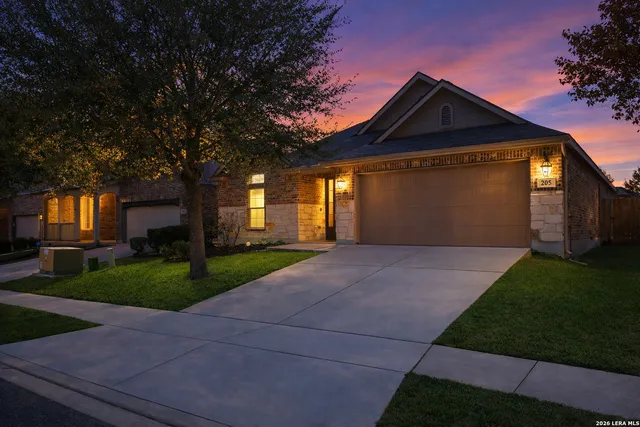 $315,000 | 205 Rawhide Way, Cibolo, TX 78108