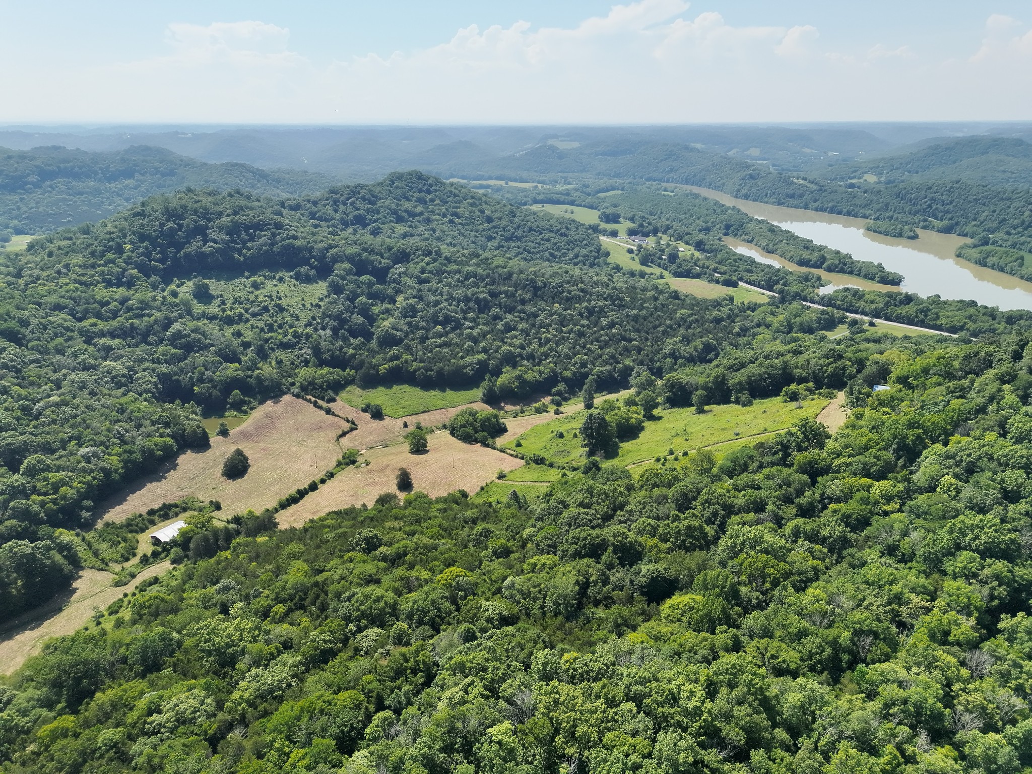 200 Rough Point Lane Whitleyville, TN 38588 - Photo 33 of 57 Gallery Image 33