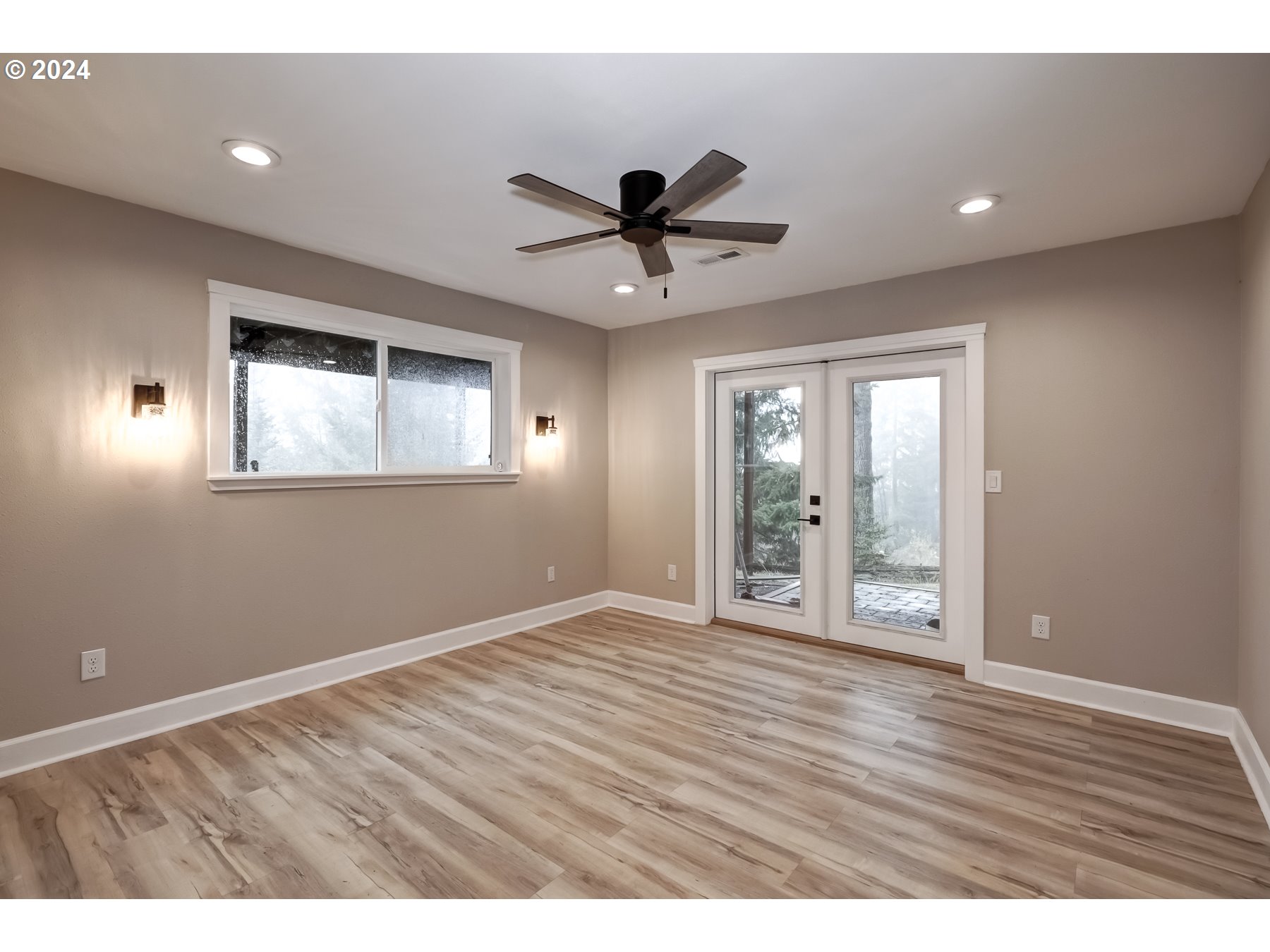 25799 Northwest Green Mountain Road Banks, OR 97106 - Photo 20 of 46 Bedroom, Primary