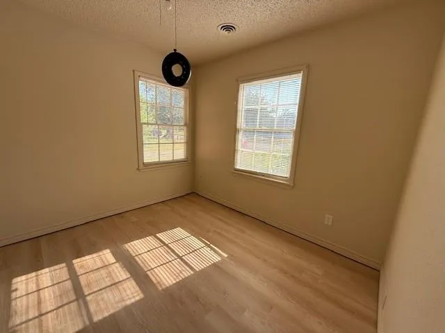 $2,095 | 1554 Mimosa Drive, Abilene, TX 79603