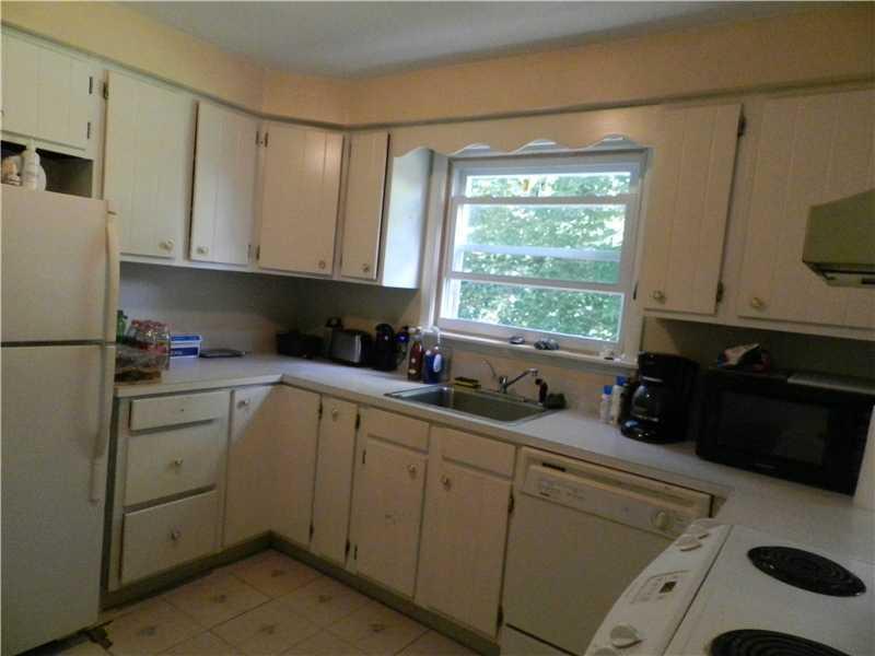 8 Alec Drive Standish, ME 04084 - Photo 11 of 25 Kitchen. Right unit kitchen