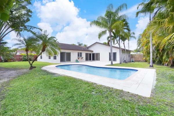 $3,700 | 13530 Southwest 109th Terrace, Miami, FL 33186