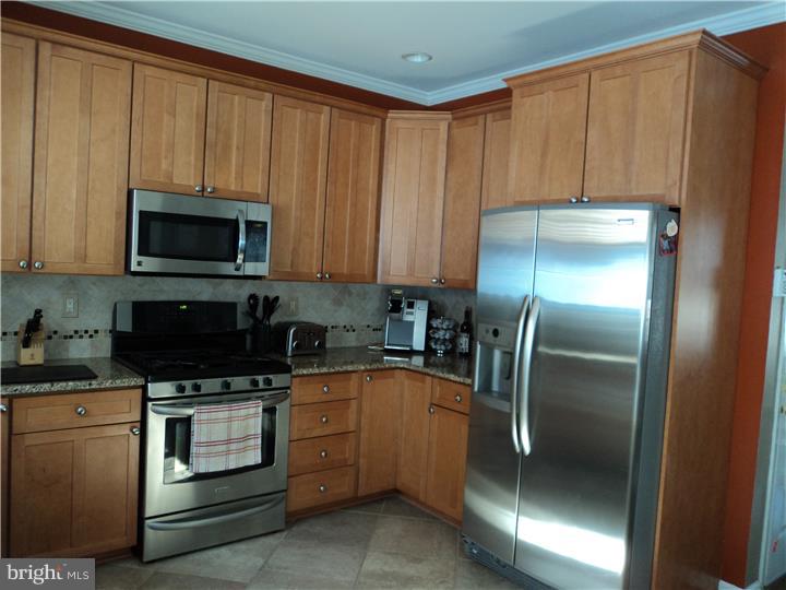 2355 Edge Hill Road Huntingdon Valley, PA 19006 - Photo 14 of 25 Gallery Image 14