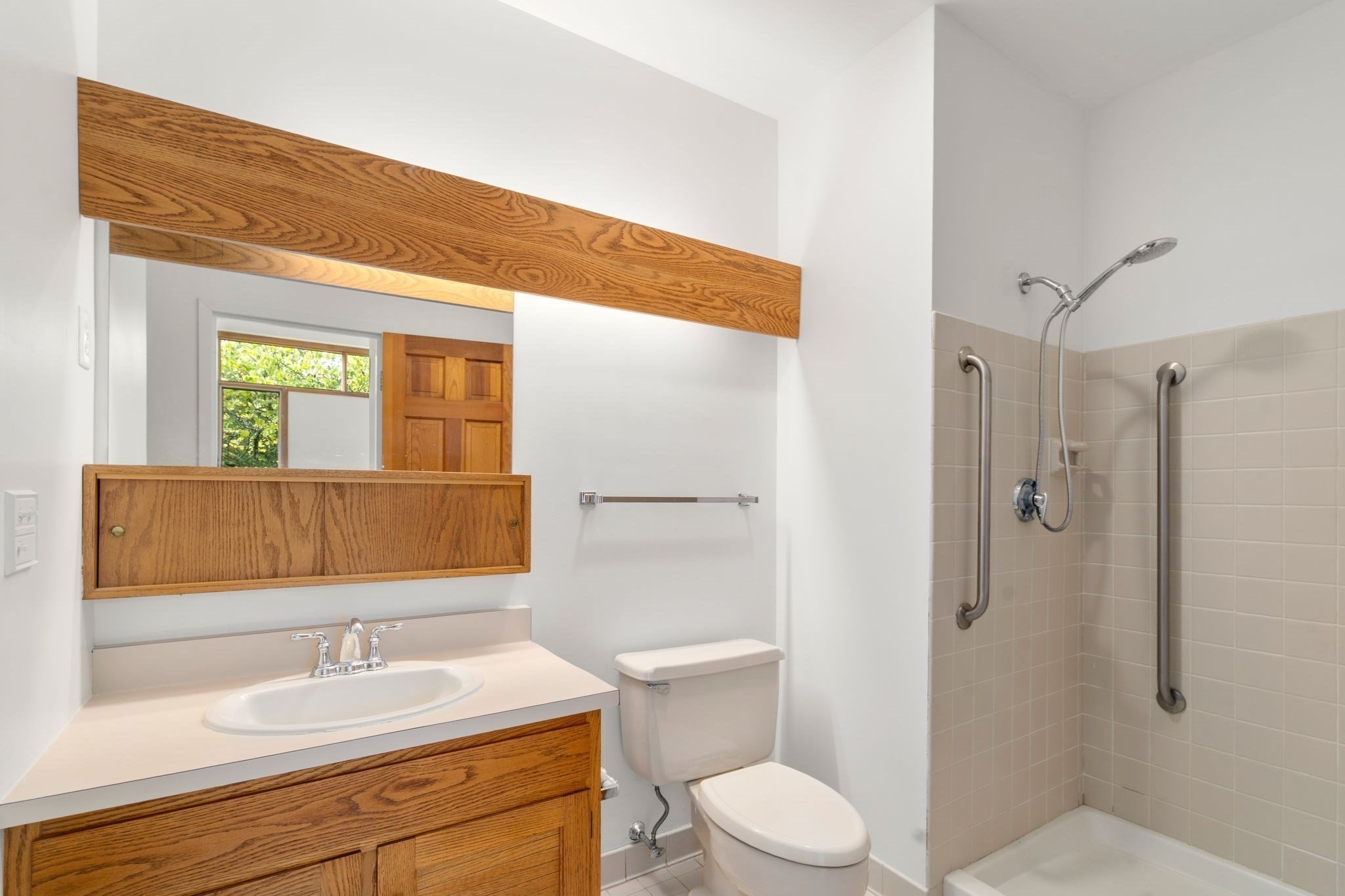 100 Keyes Road, Unit 304 Concord, MA 01742 - Photo 11 of 19 Gallery Image 11