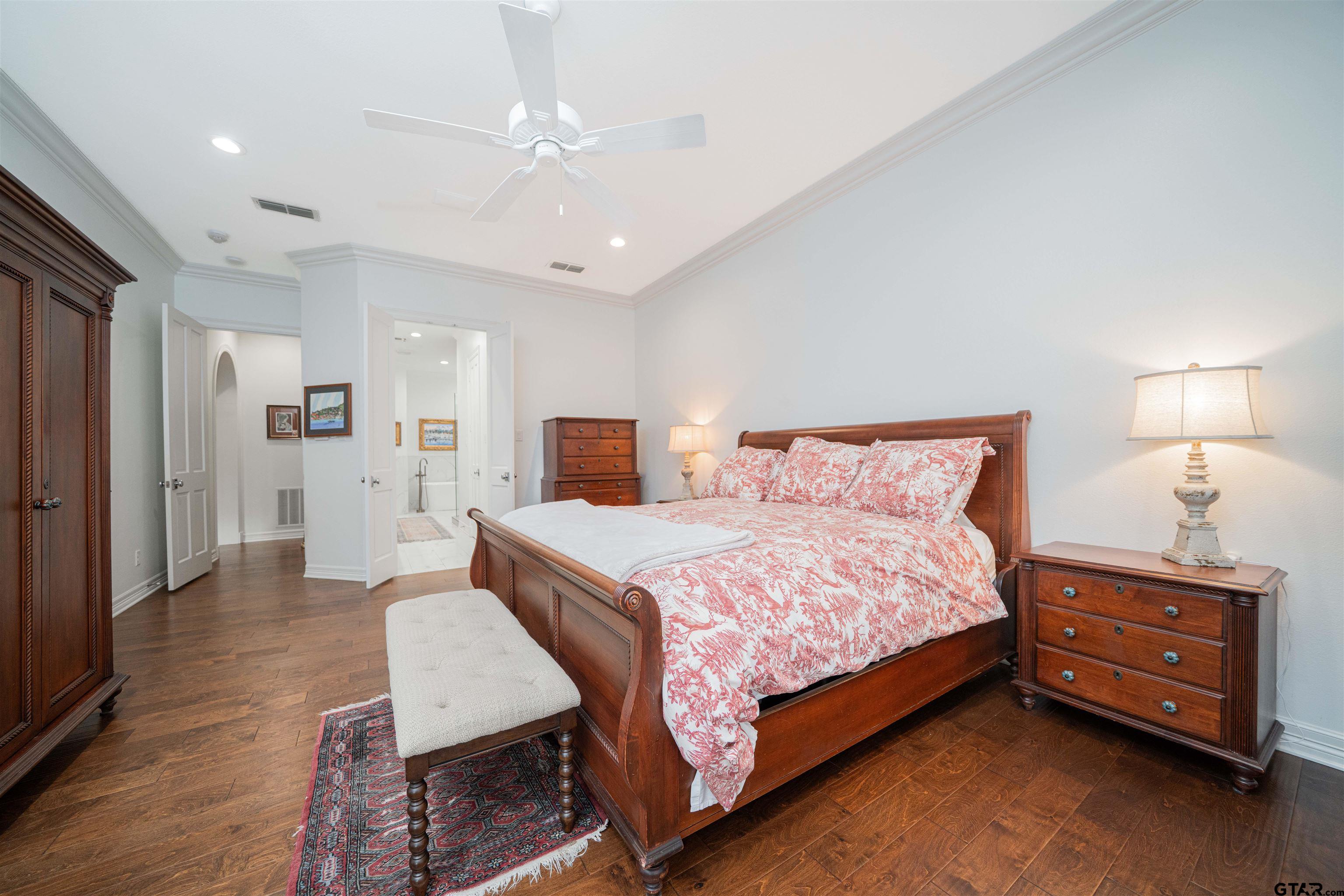 1206 Secluded Lane Longview, TX 75604 - Photo 19 of 39