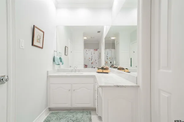 $889,000 | 1206 Secluded Lane, Longview, TX 75604