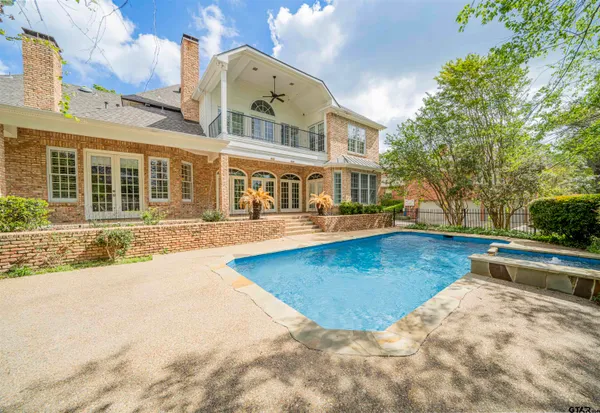 $889,000 | 1206 Secluded Lane, Longview, TX 75604