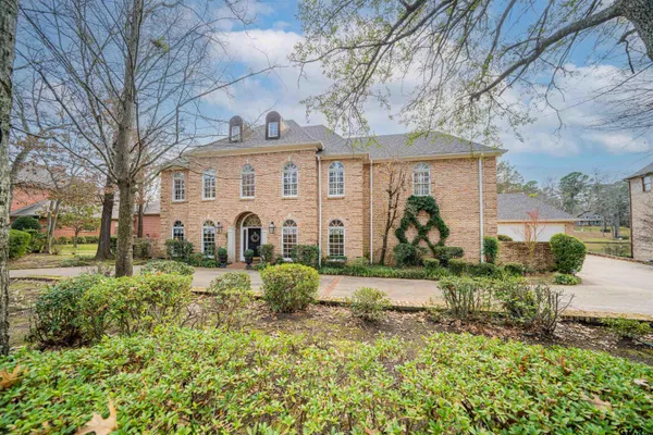 $889,000 | 1206 Secluded Lane, Longview, TX 75604