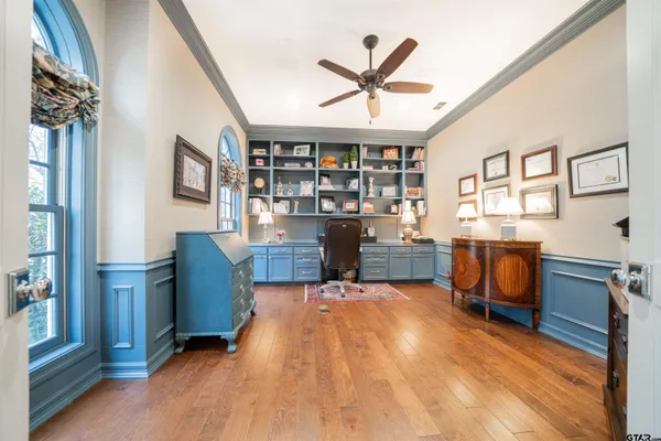 $889,000 | 1206 Secluded Lane, Longview, TX 75604