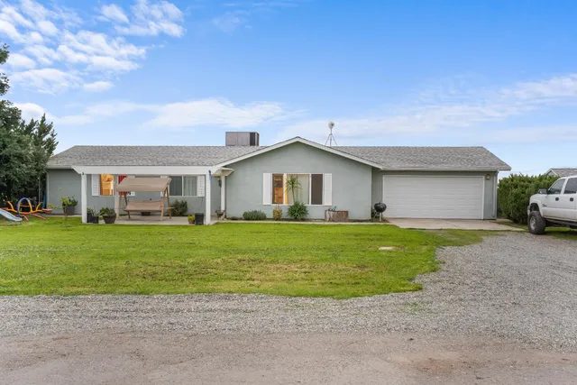 $1,195,000 | 4449 South Clausen Road, Le Grand, CA 95333