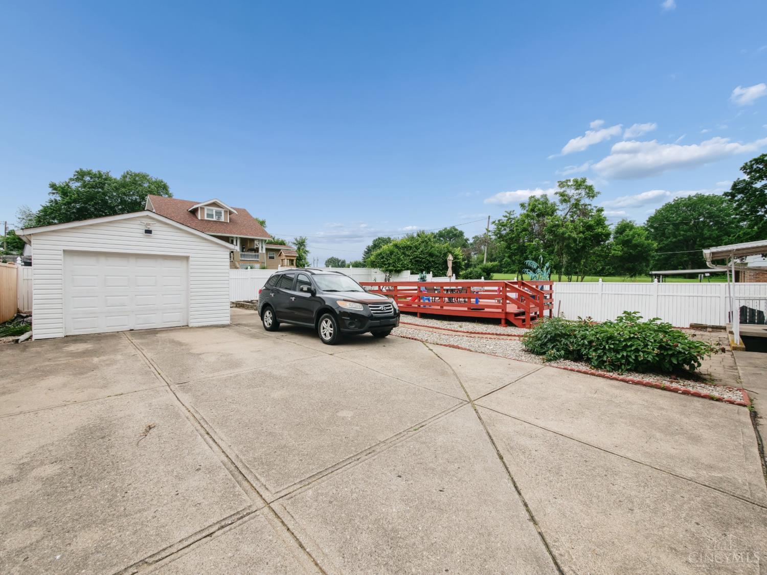 3254 Banning Road Cincinnati, OH 45239 - Photo 20 of 25