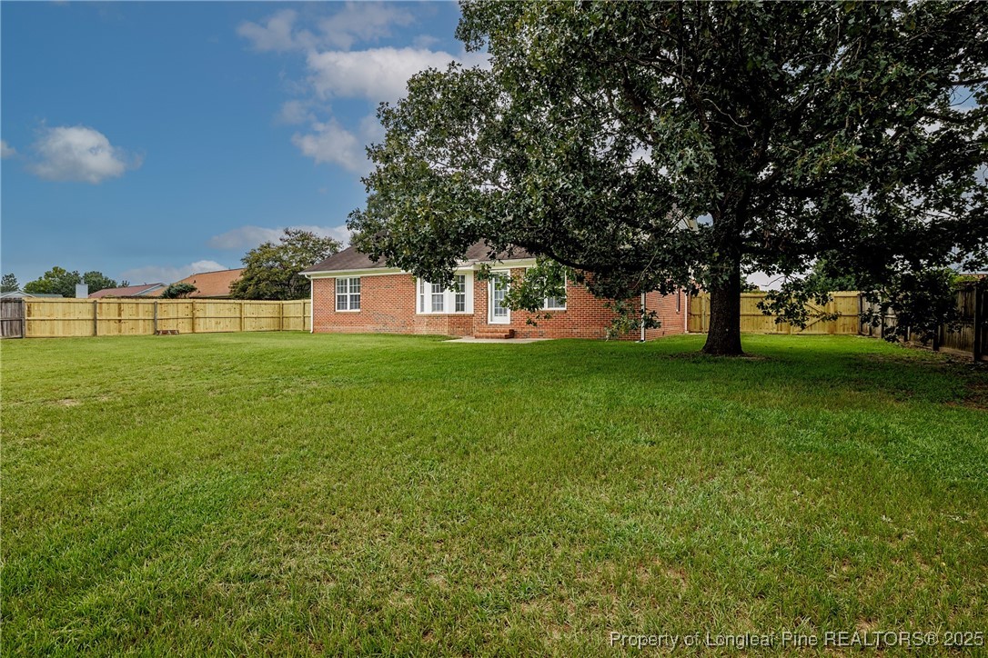 112 Partridge Road Fayetteville, NC 28306 - Photo 26 of 29 a view of a park with large trees