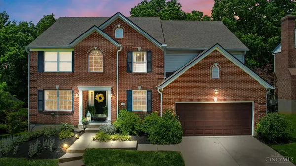 $470,000 | 225 West Stoneridge Drive, Milford, OH 45150