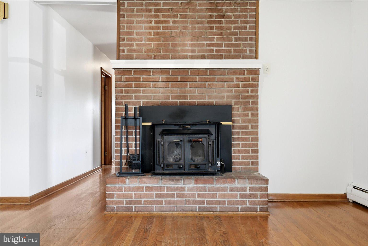 101 Locust Avenue Winchester, VA 22601 - Photo 10 of 47