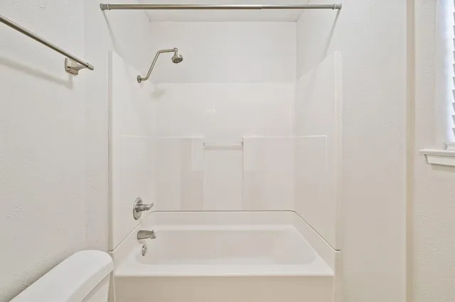 a view of yard with tree