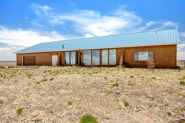 a front view of house with yard