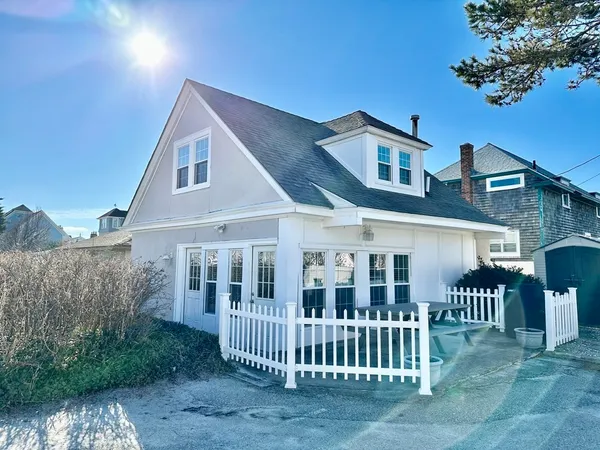 $10,000 | 97 A Beach Avenue, Unit AUGUST, Hull, MA 02045