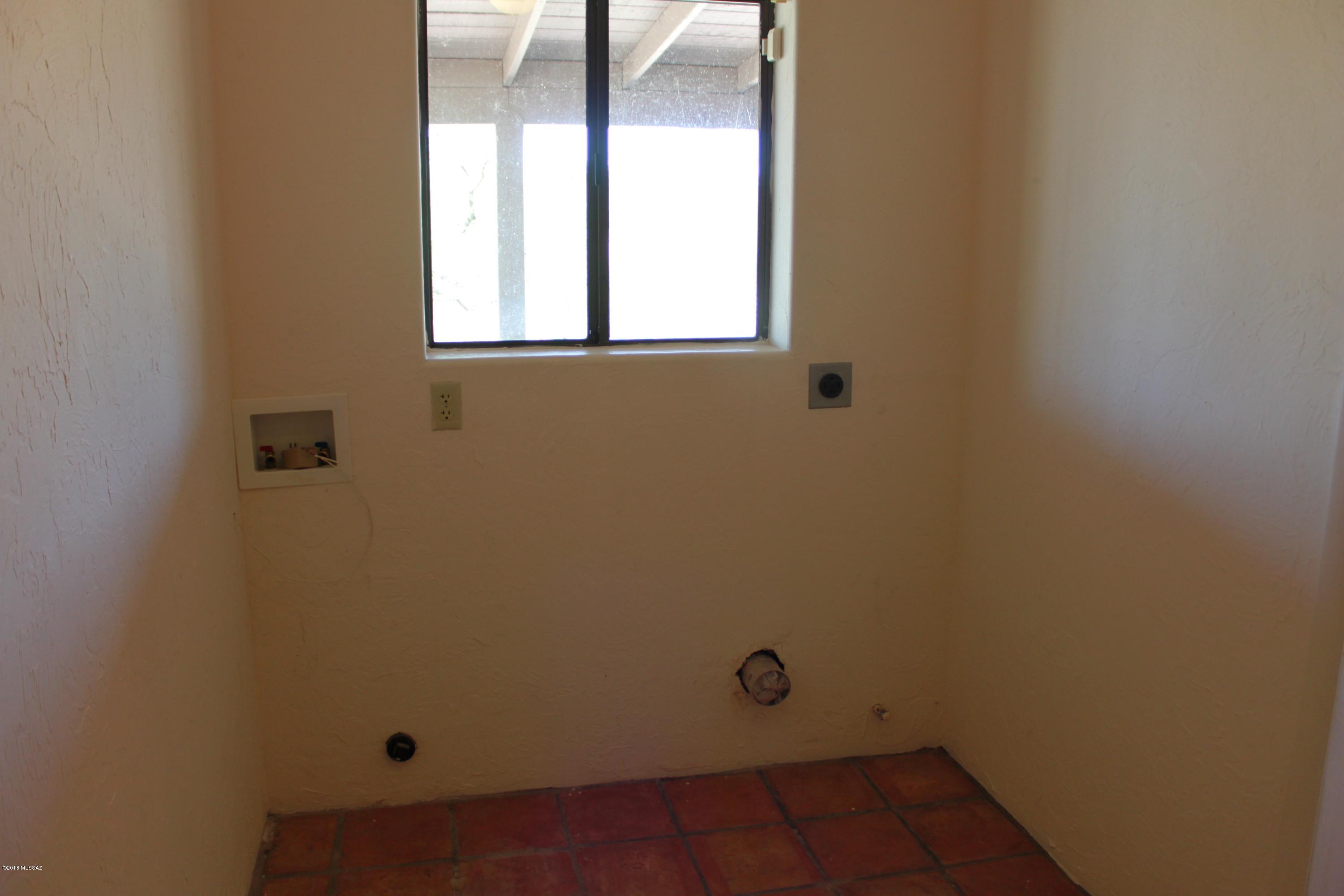 15964 West Ravinia Avenue Tucson, AZ 85736 - Photo 15 of 40 Gallery Image 15