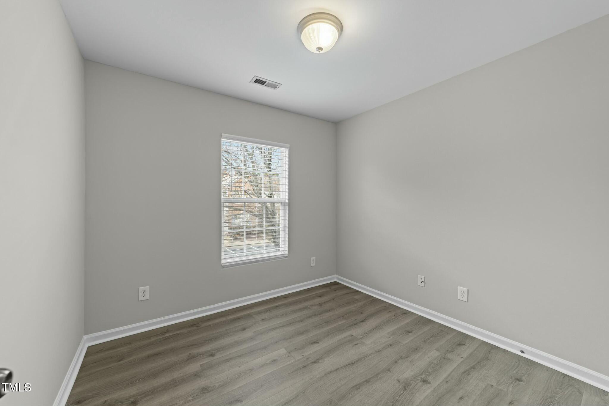 8521 Mt Valley Lane Raleigh, NC 27613 - Photo 19 of 38 tempImageKxaP3y