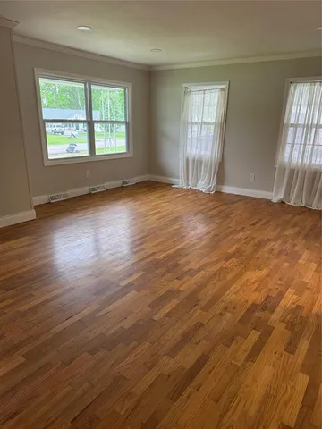 $199,900 | 1002 Cottage Lane, Dexter, MO 63841