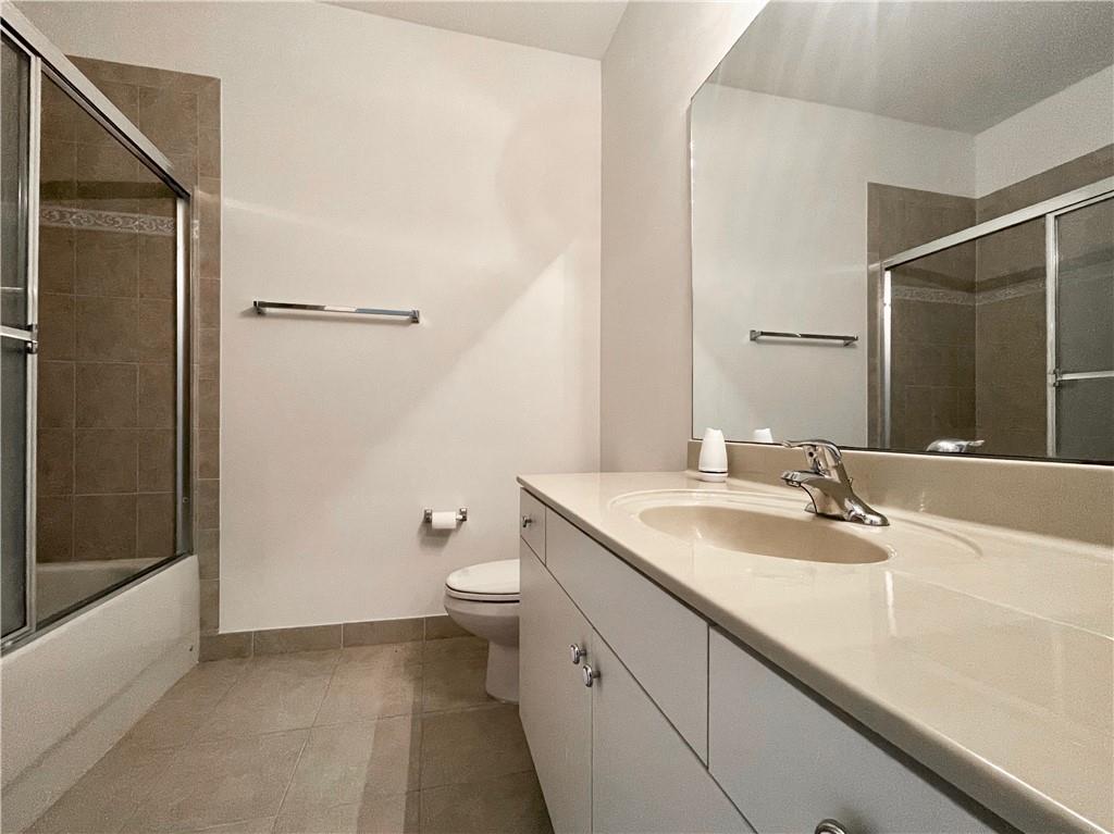 2563 Stockbridge Square Southwest Vero Beach, FL 32962 - Photo 19 of 24