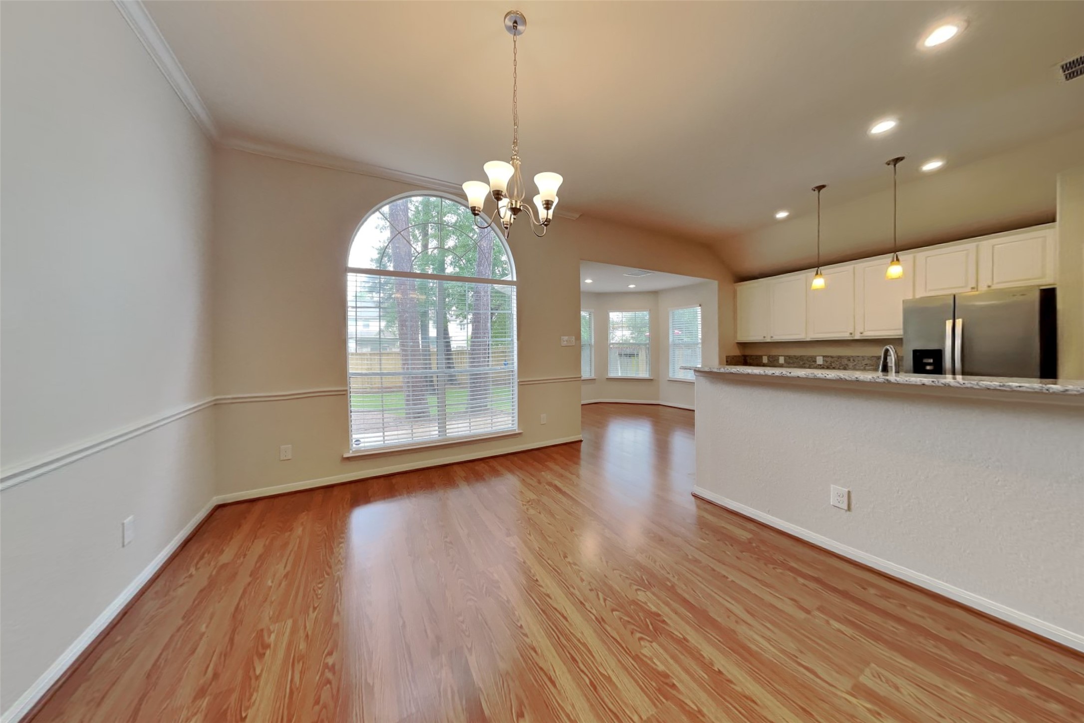 175 Merryweather Place Conroe, TX 77384 - Photo 6 of 17