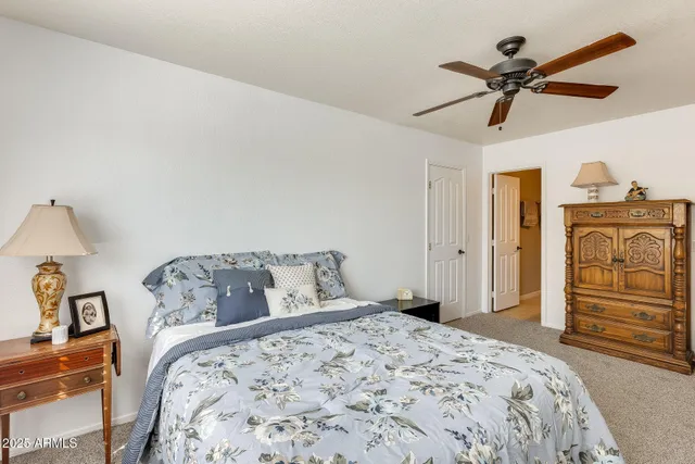 $472,999 | 24009 North 39th Lane, Glendale, AZ 85310