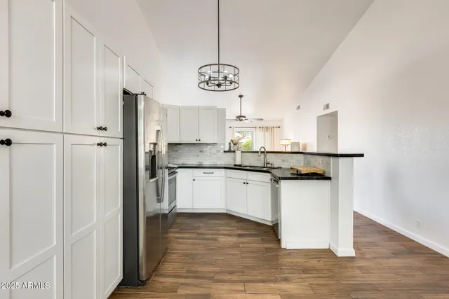 $472,999 | 24009 North 39th Lane, Glendale, AZ 85310