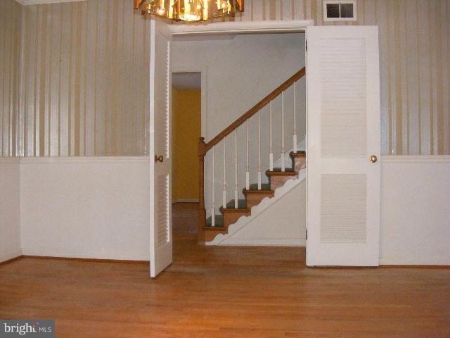 6 Oak Road Elkton, MD 21921 - Photo 5 of 30 Living Room