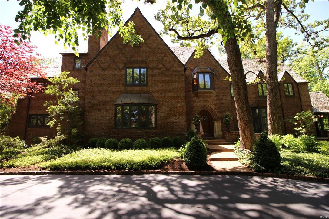 3 Dromara Road Ladue, MO 63124 - Photo 3 of 55