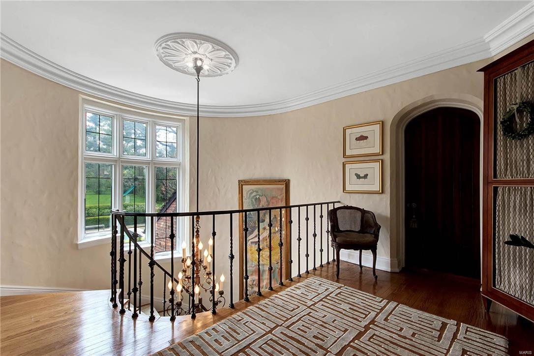 3 Dromara Road Ladue, MO 63124 - Photo 21 of 55