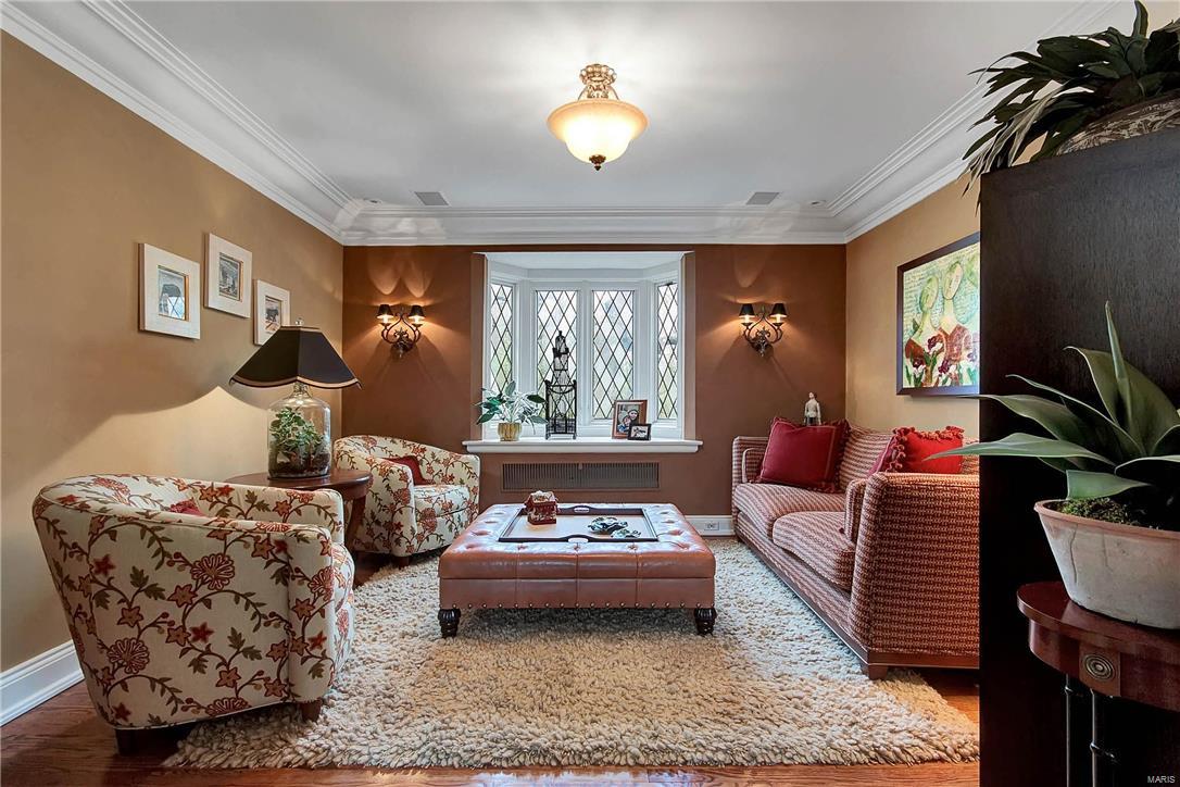 3 Dromara Road Ladue, MO 63124 - Photo 22 of 55