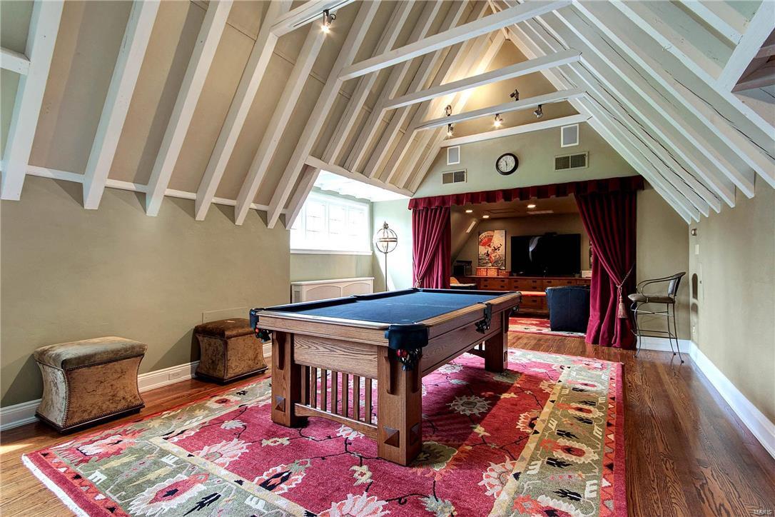 3 Dromara Road Ladue, MO 63124 - Photo 44 of 55