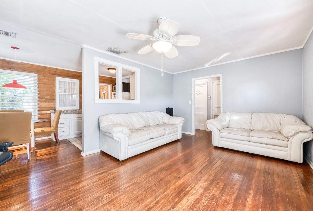 517 Valley Forge Road West Palm Beach, FL 33405 - Photo 11 of 18 DSD_4680-Edit