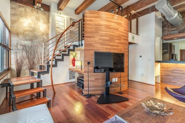 $620,000 | 33 Sleeper Street, Unit 102, Boston, MA 02210