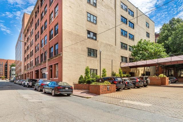 $620,000 | 33 Sleeper Street, Unit 102, Boston, MA 02210