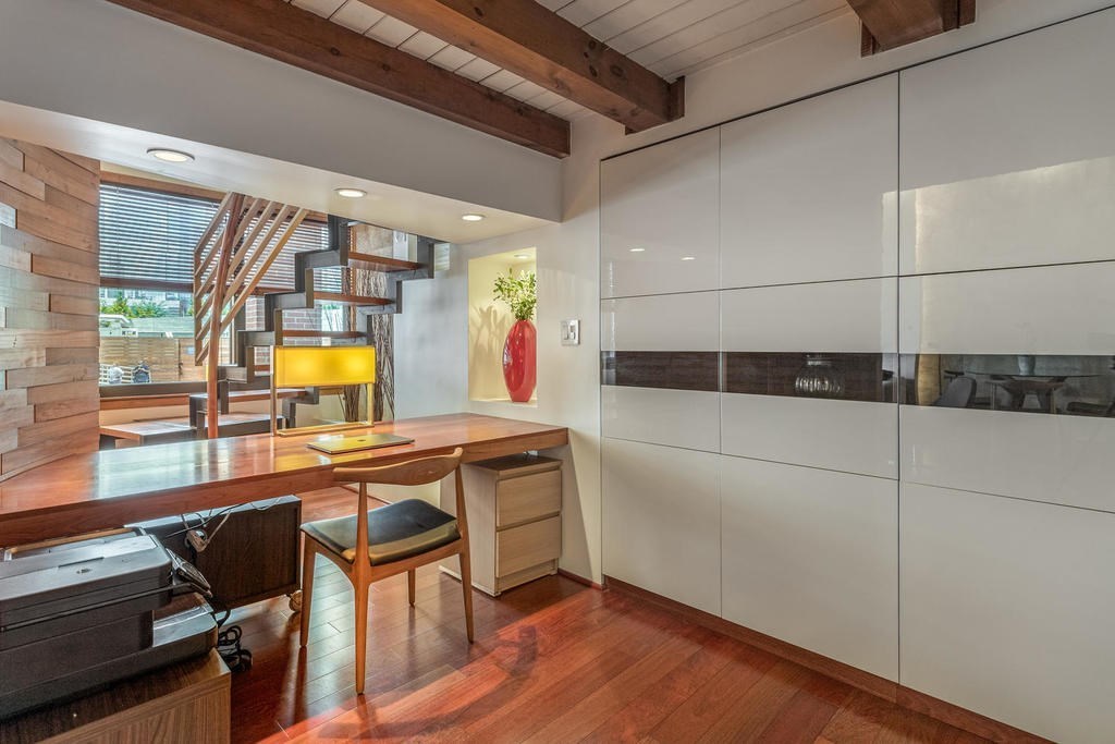 33 Sleeper Street, Unit 102 Boston, MA 02210 - Photo 9 of 26