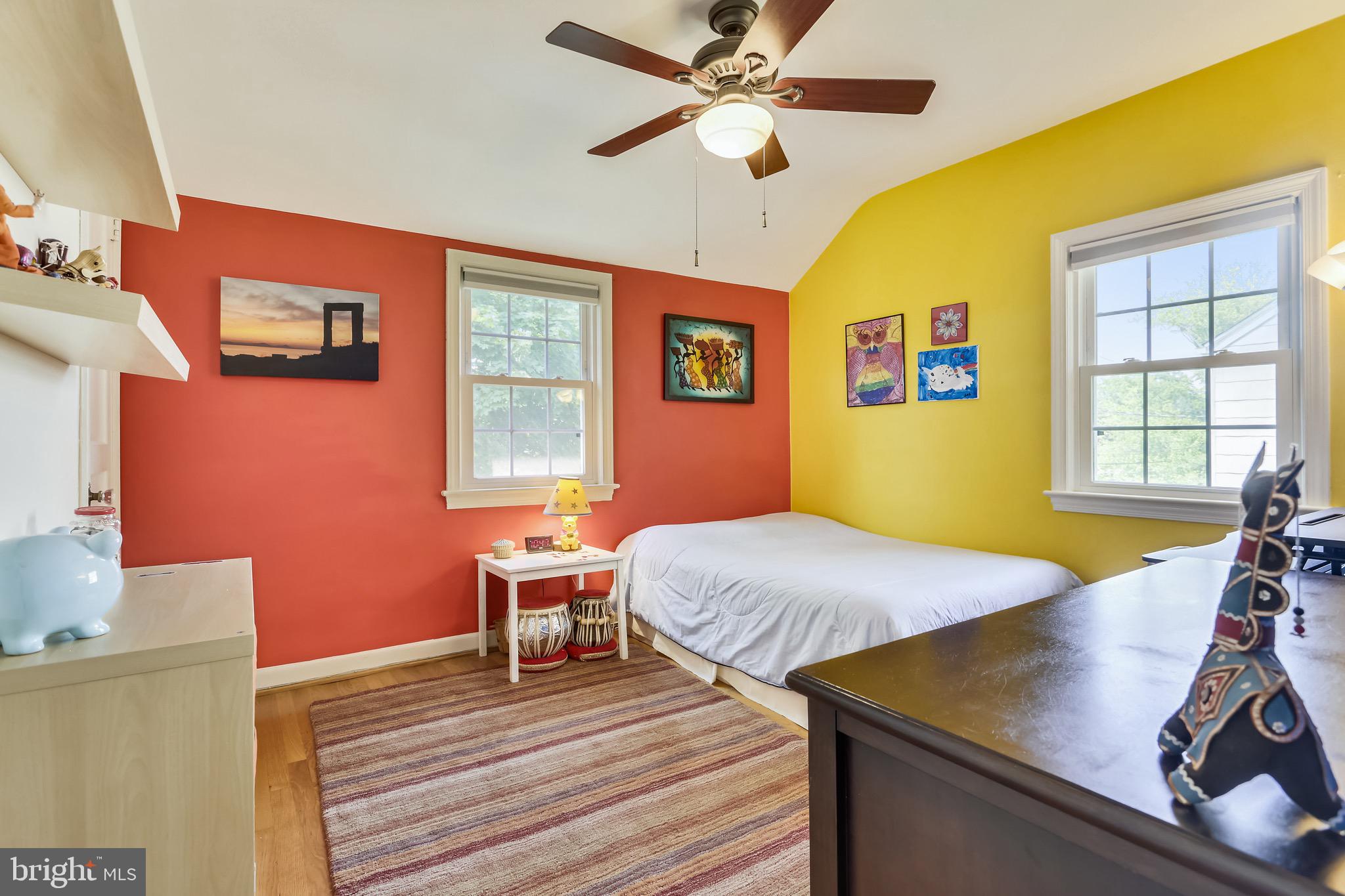 2413 Churchill Road Silver Spring, MD 20902 - Photo 21 of 56 2 windows, hardwood floors & ceiling fan
