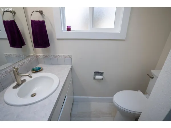 $399,000 | 1873 Alderwood Street, Eugene, OR 97404