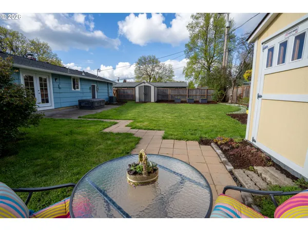 $399,000 | 1873 Alderwood Street, Eugene, OR 97404