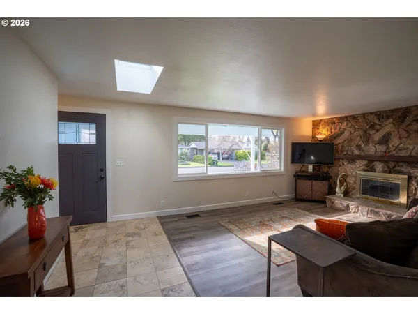 $399,000 | 1873 Alderwood Street, Eugene, OR 97404