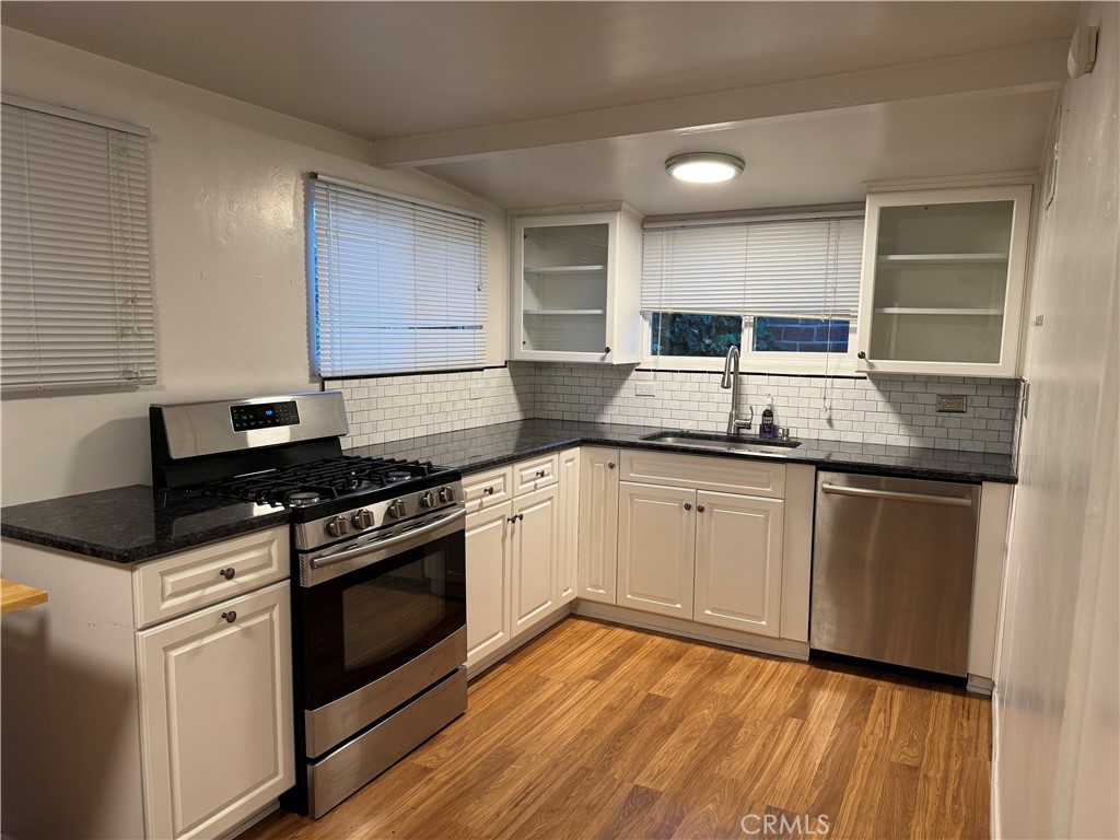 2980 Locust Street, Unit 2 Riverside, CA 92501 - Photo 4 of 11