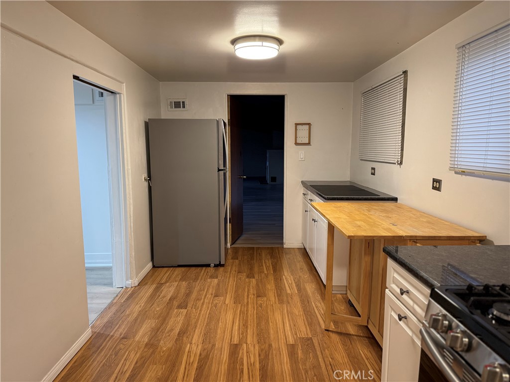 2980 Locust Street, Unit 2 Riverside, CA 92501 - Photo 7 of 11