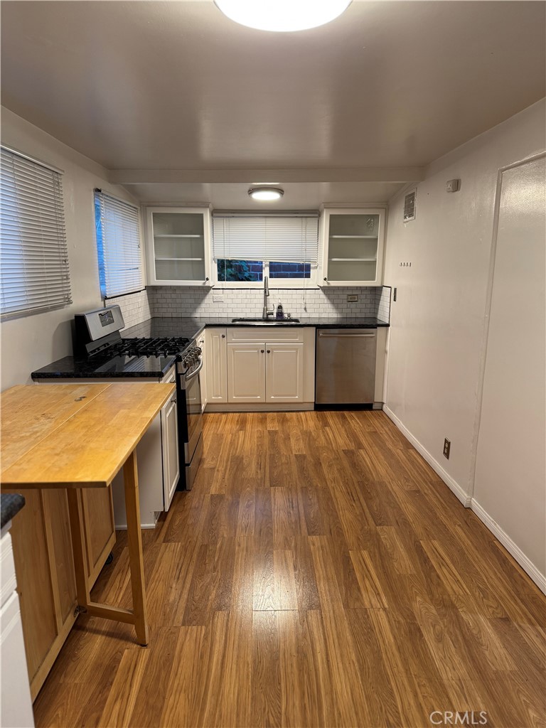 2980 Locust Street, Unit 2 Riverside, CA 92501 - Photo 8 of 11