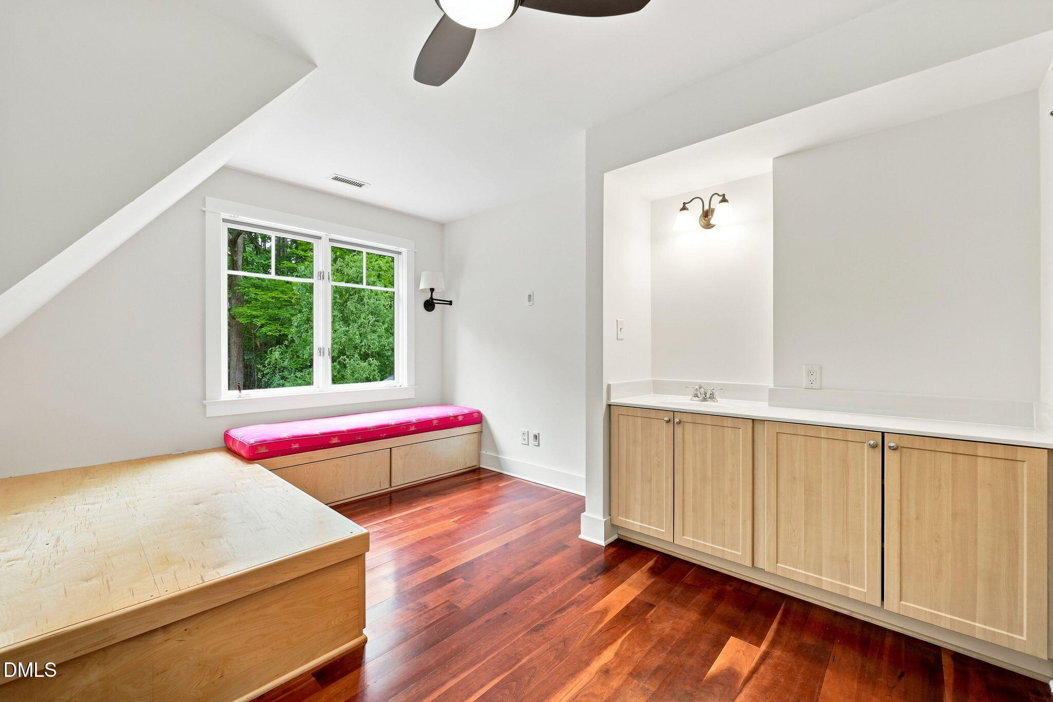 2219 Ridgewood Road Chapel Hill, NC 27516 - Photo 37 of 75 53-web-or-mls-IMG_3191