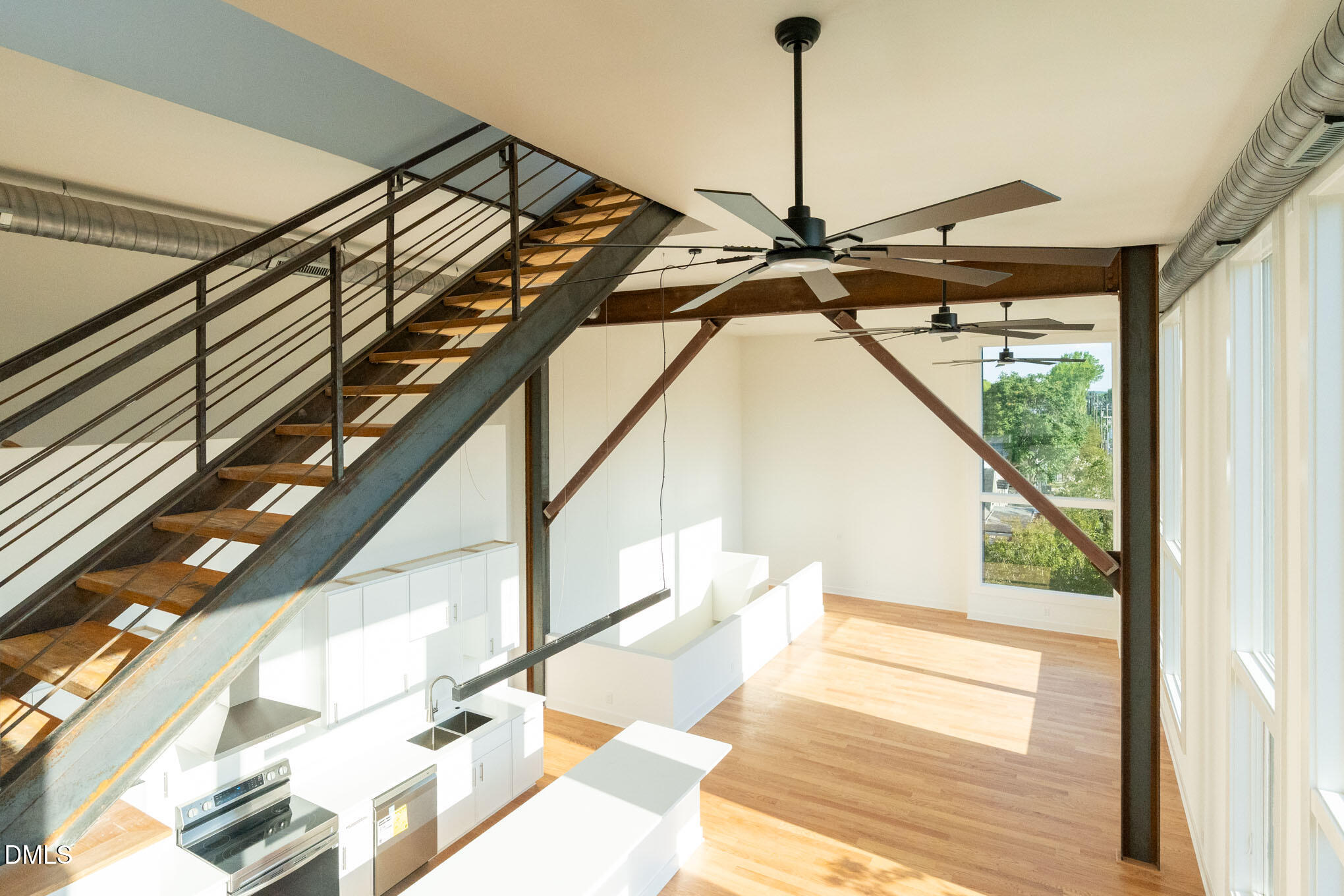 400 East Martin Street, Unit A Raleigh, NC 27601 - Photo 20 of 29 a view of a balcony