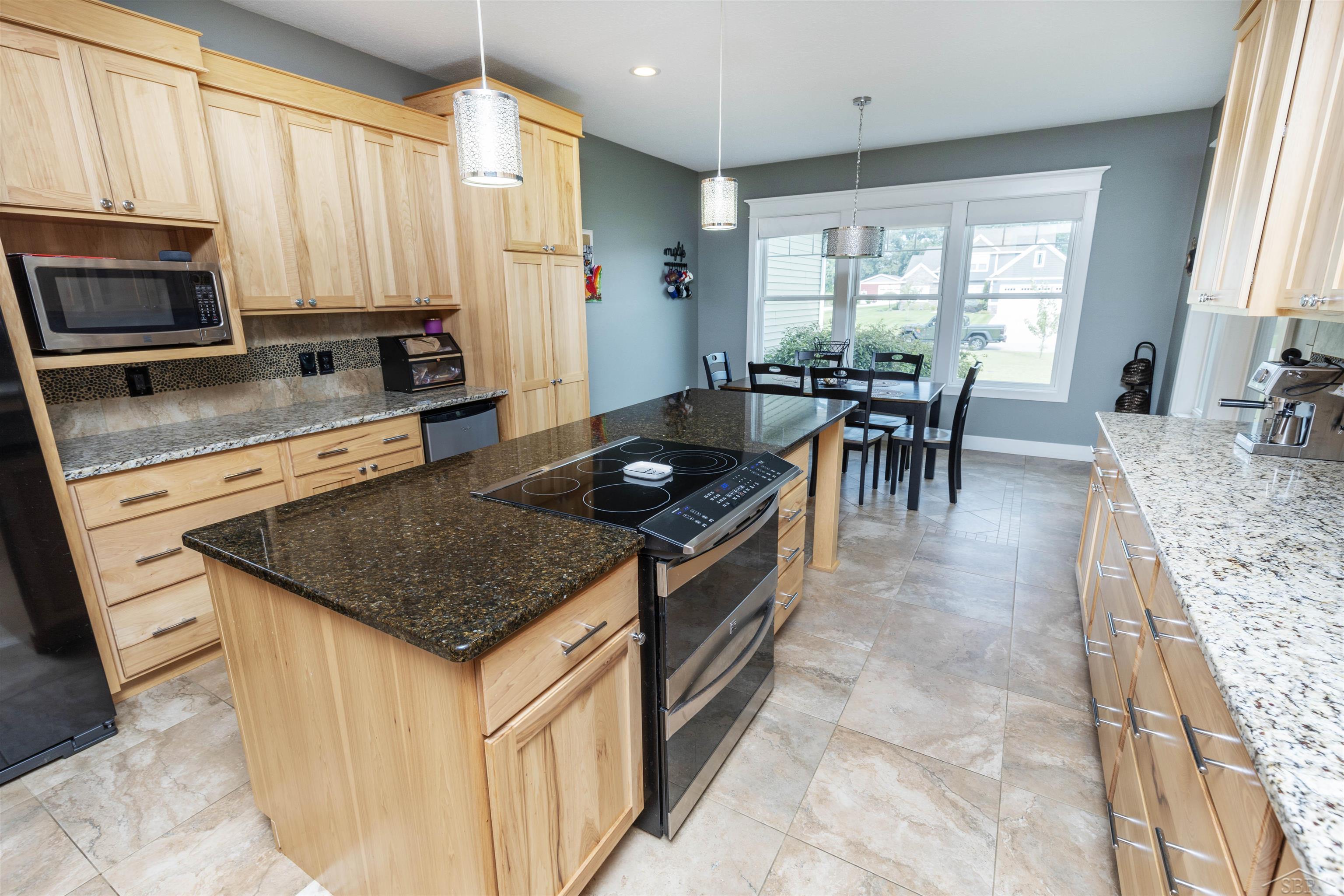 8295 Summer Ridge Court Freeland, MI 48623 - Photo 20 of 59 50152920-ee6ac429-608f-408a-97ed-4901310ed636.JPG