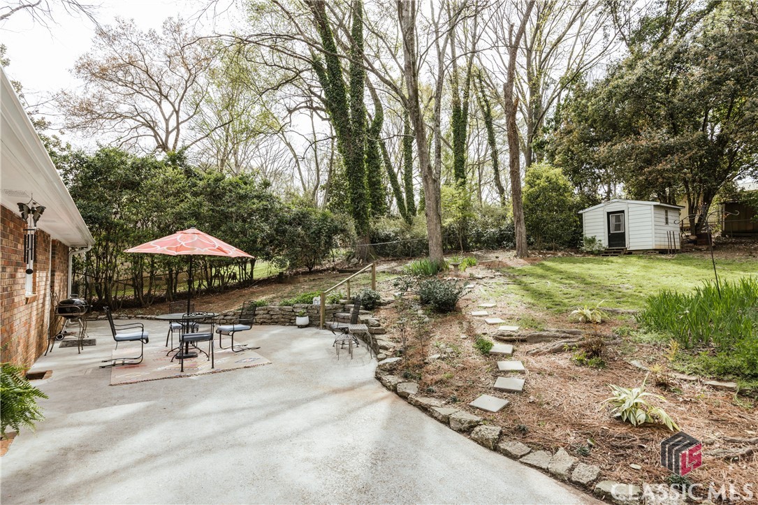 221 Cherokee Ridge Athens, GA 30606 - Photo 17 of 51